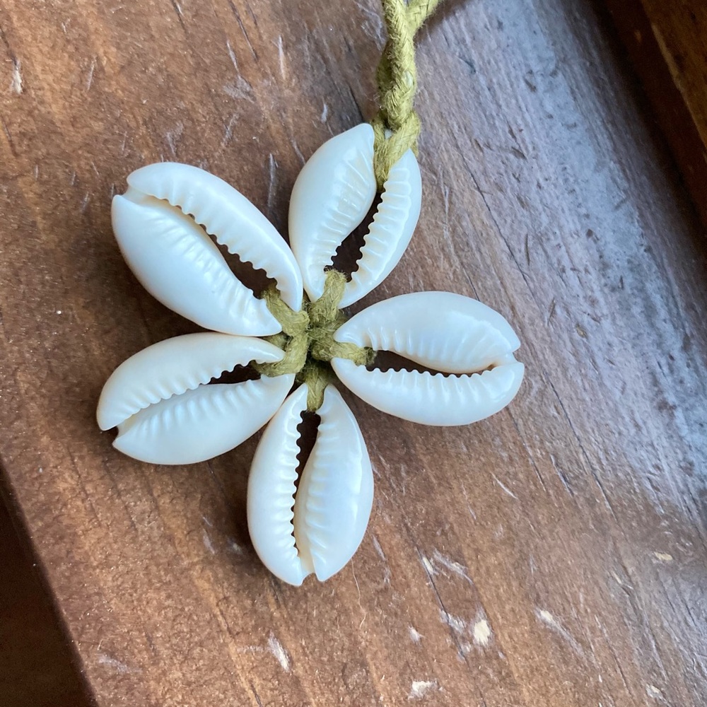 pooka shell necklace